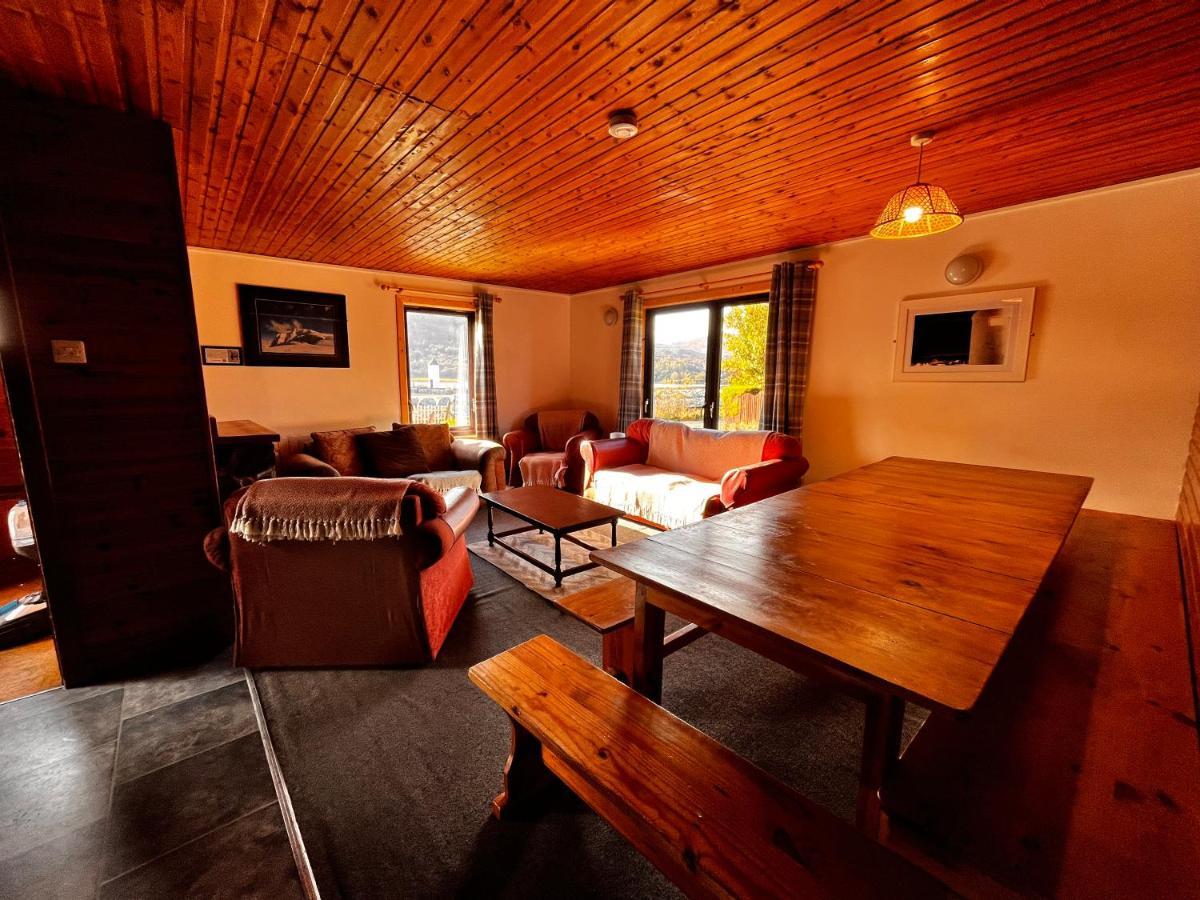 Snowgoose Apartments & Bunkhouse Форт-Уильям Экстерьер фото