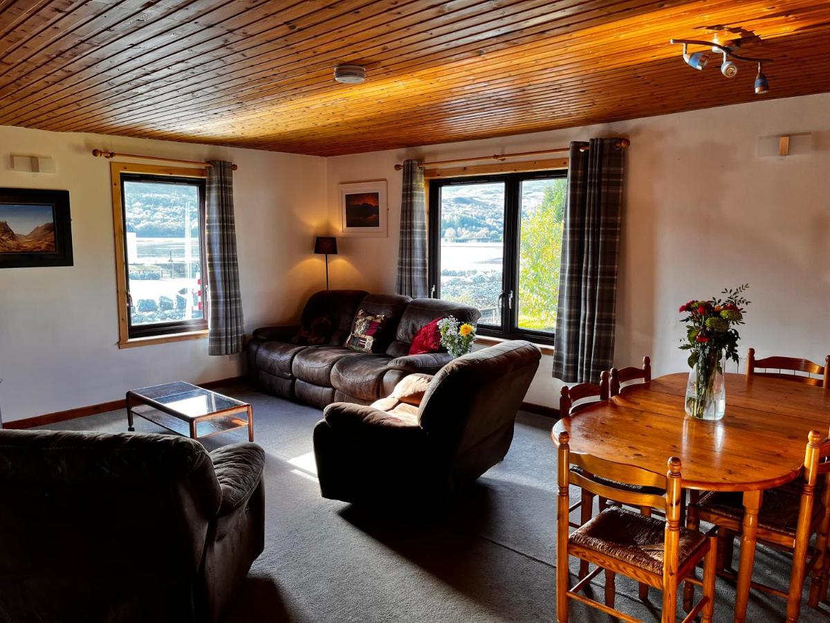 Snowgoose Apartments & Bunkhouse Форт-Уильям Экстерьер фото